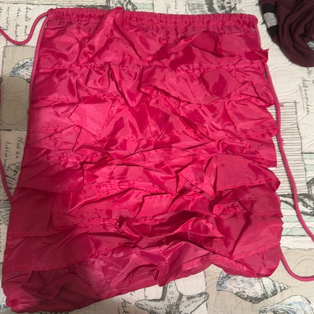 Thirty One hot pink ruffle drawstring bag
